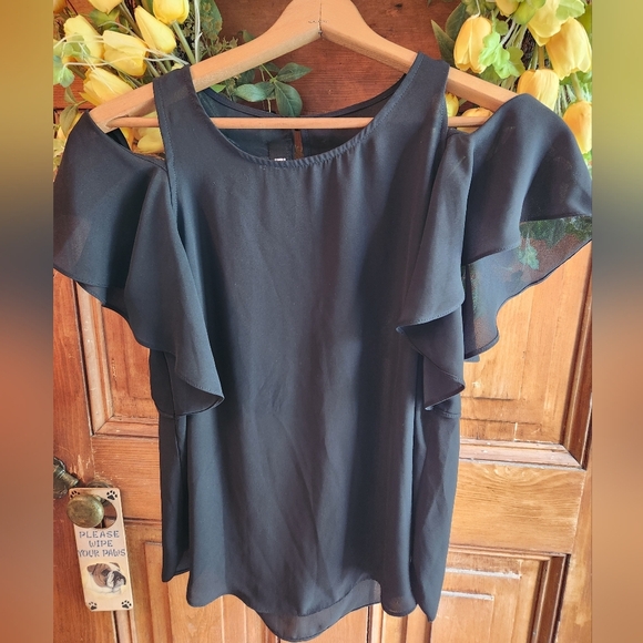 Iz Byer Tops - Womens cold shoulder top